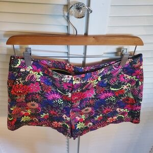 Juicy Couture Floral Women's Shorts - Multicolor